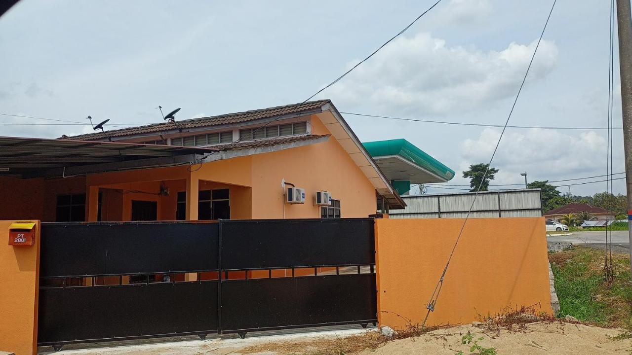 Ns Homestay Private Pool Tanah Merah  Eksteriør bilde
